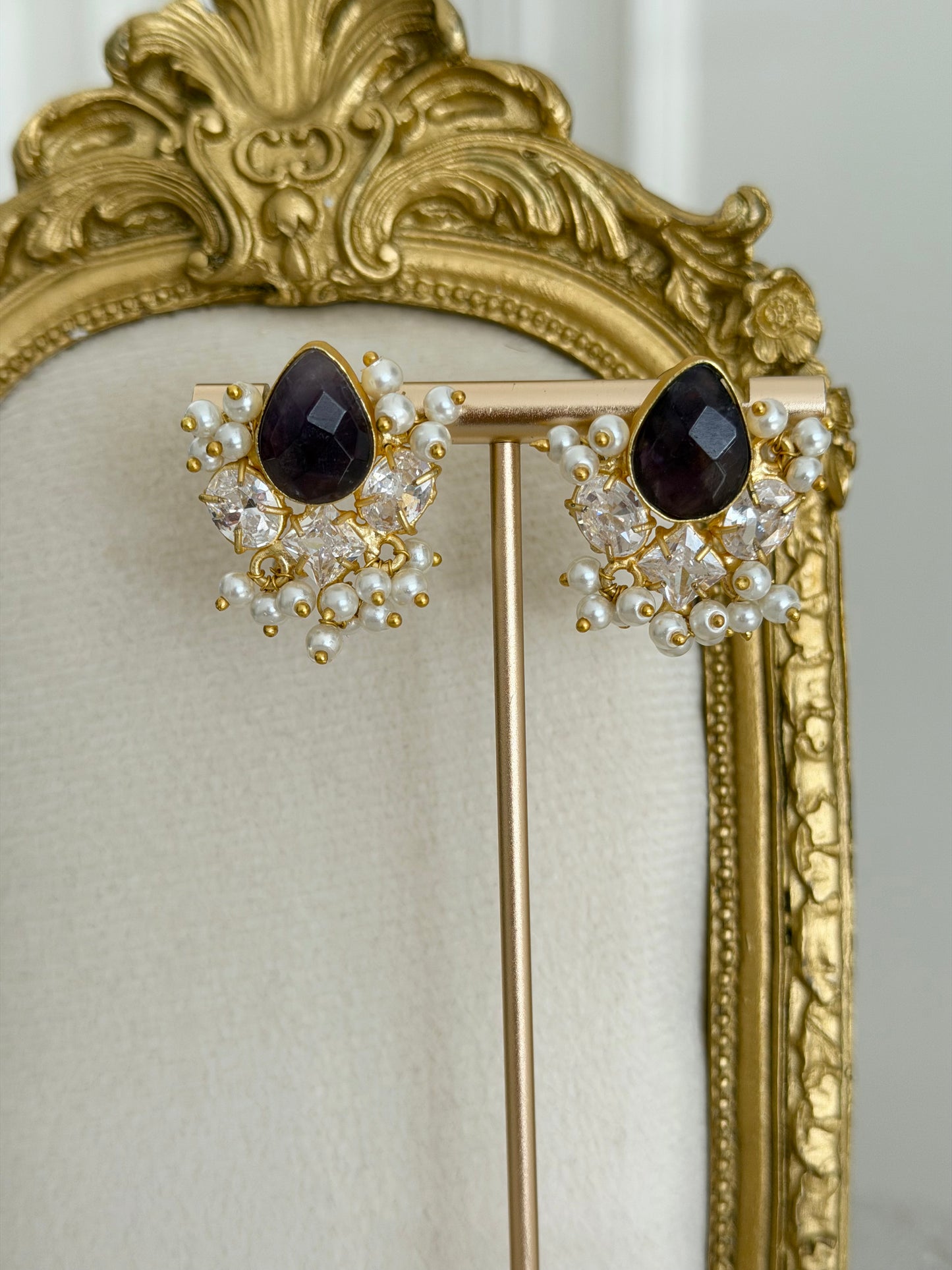 Avy Purple Earring