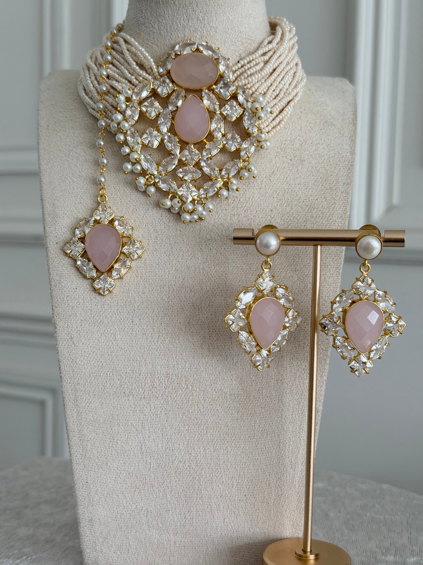 Haneen Pink Choker Set