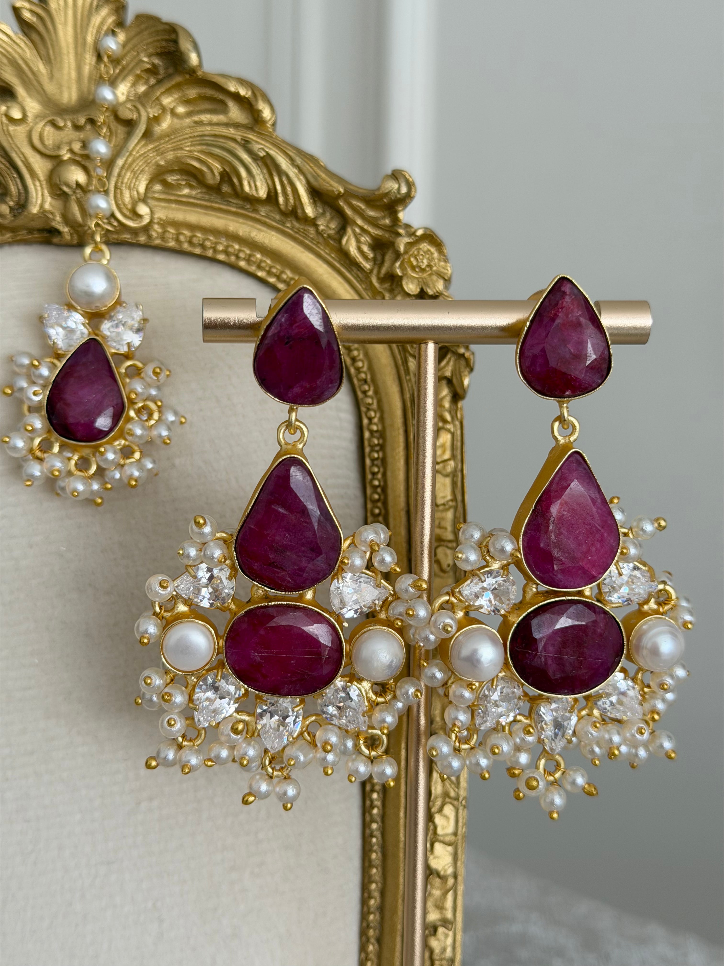Zayra Ruby Tikka Set