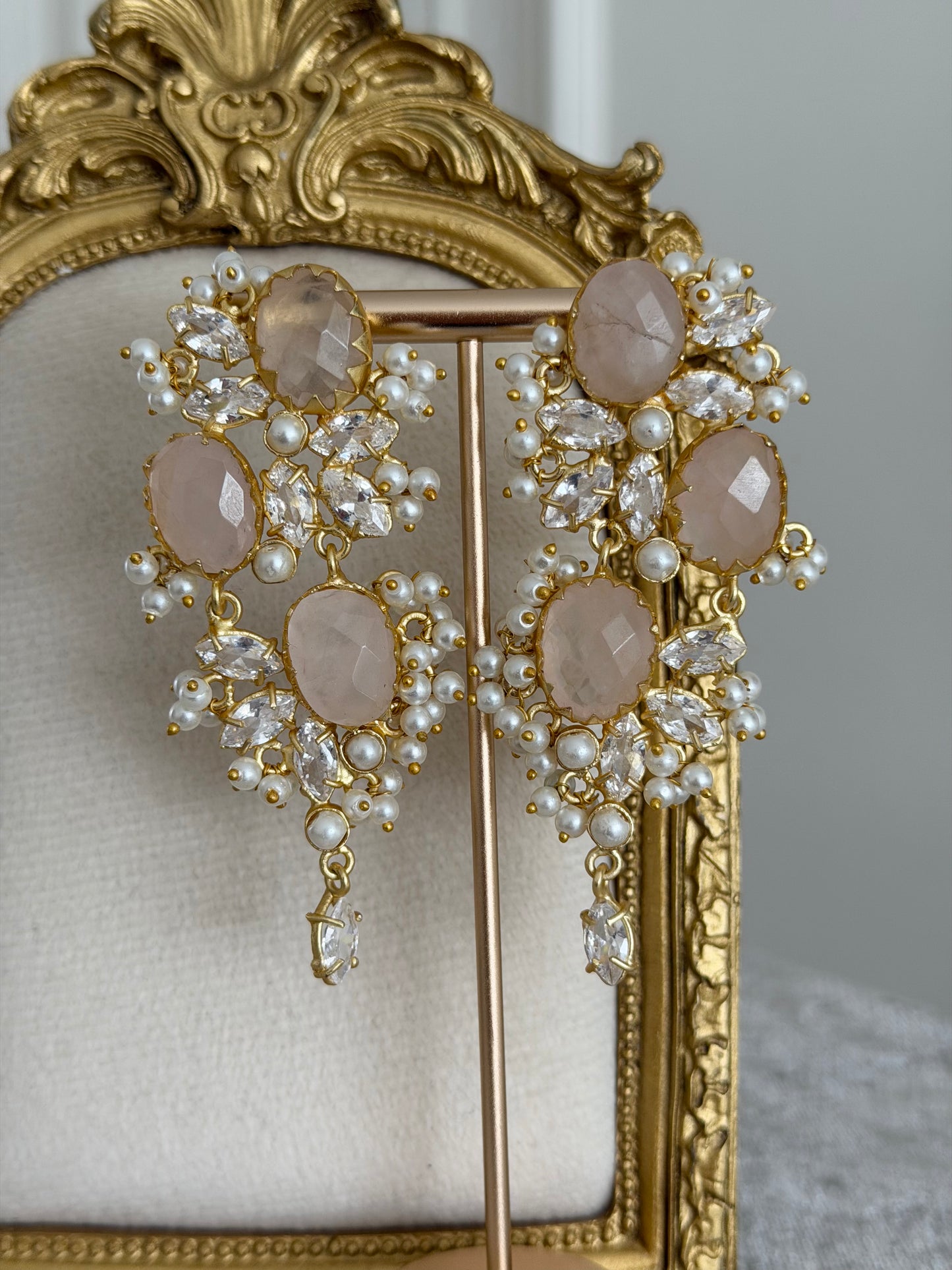 Esra Rose Quartz stone