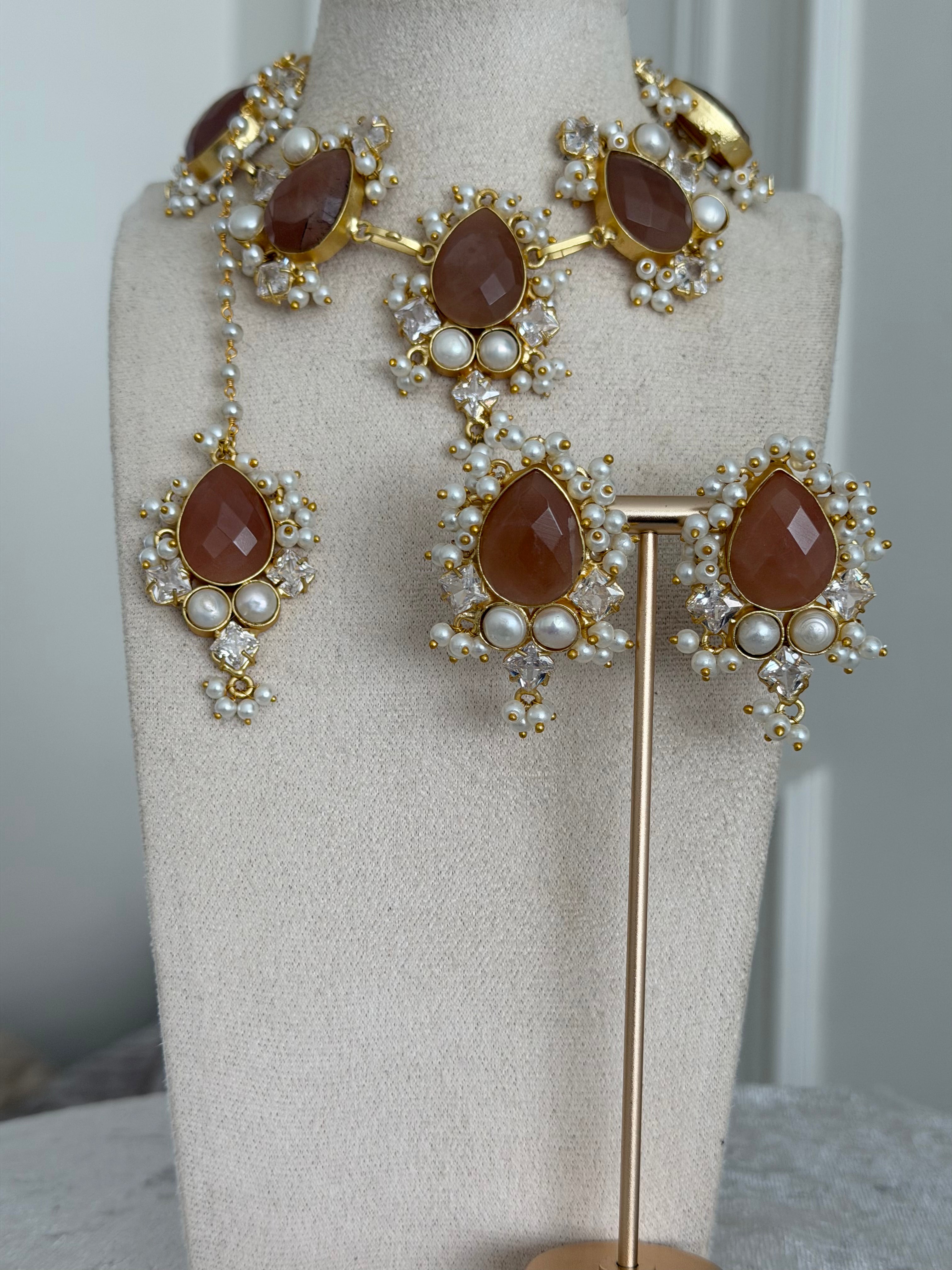 Layali Brown Necklace Set