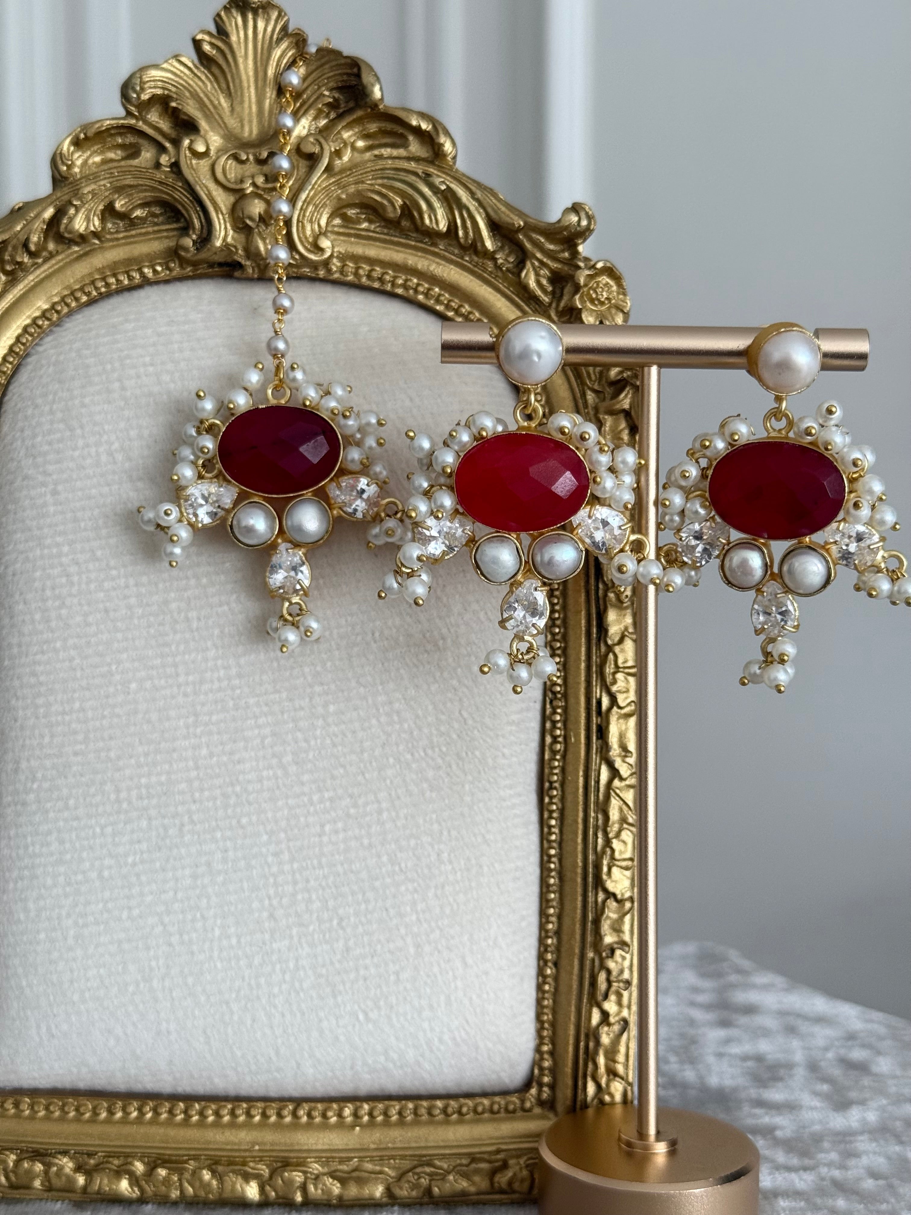 Iman Red Tikka Set