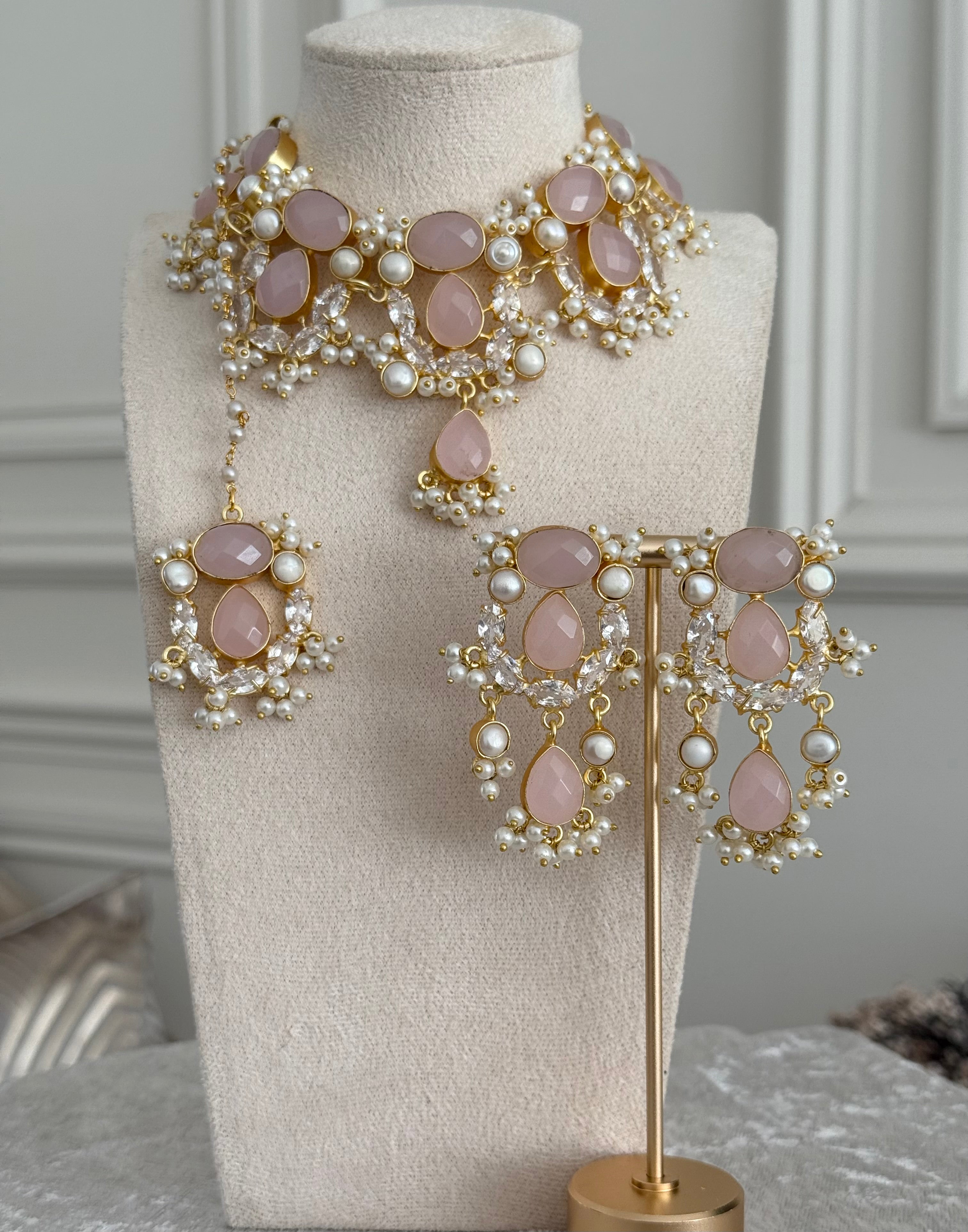 Noor pink choker set