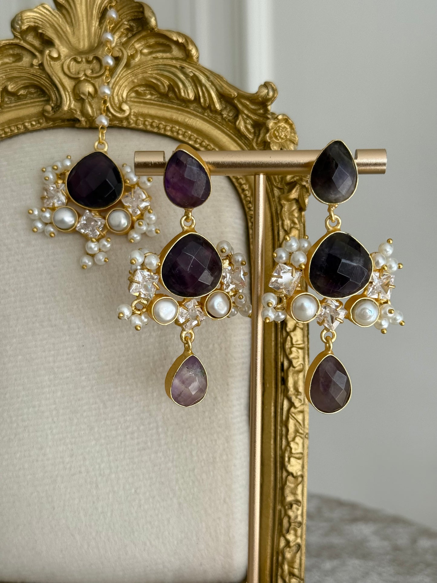 Ruhi Purple Tikka Set