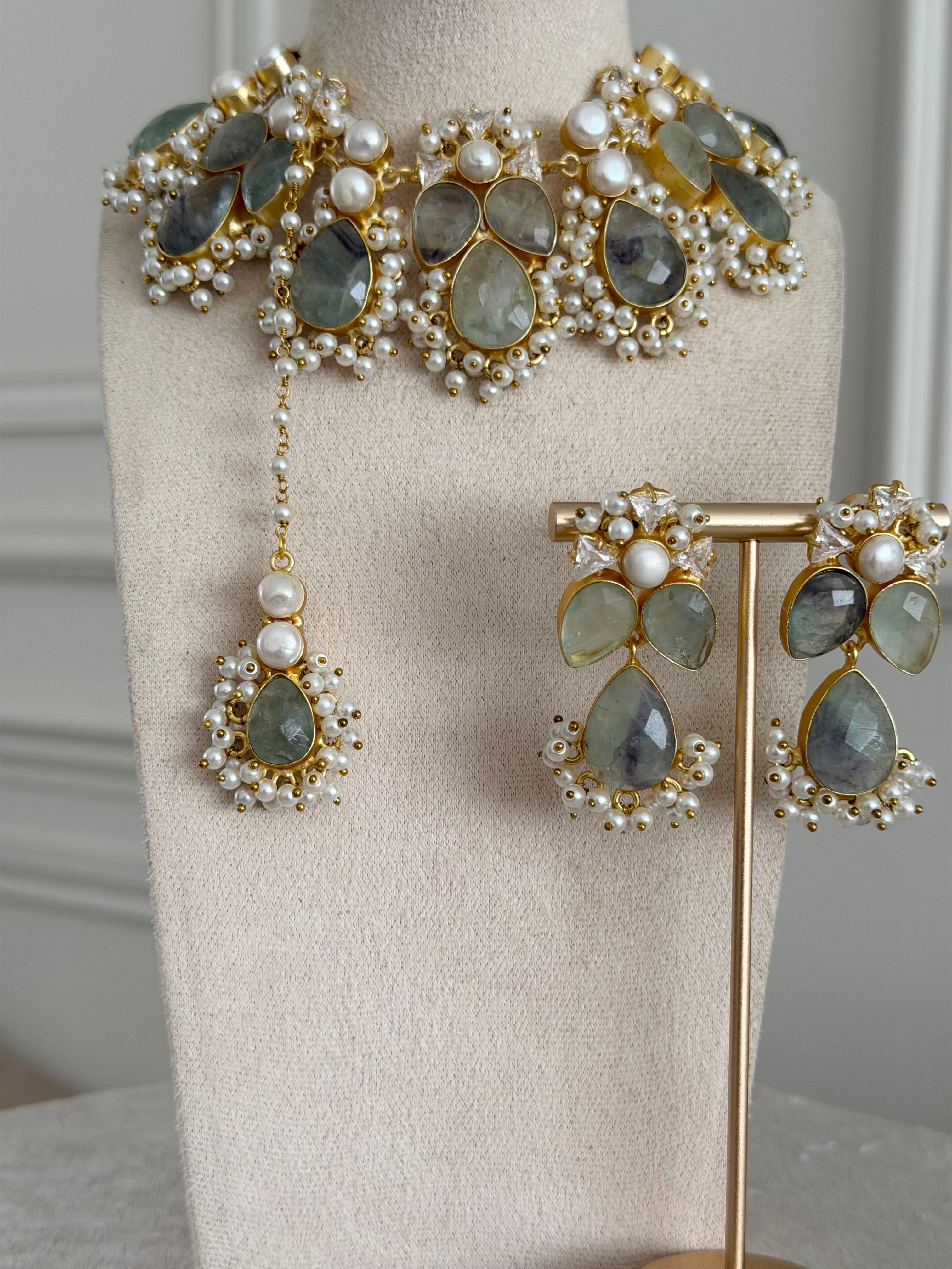 Layla sage necklace set