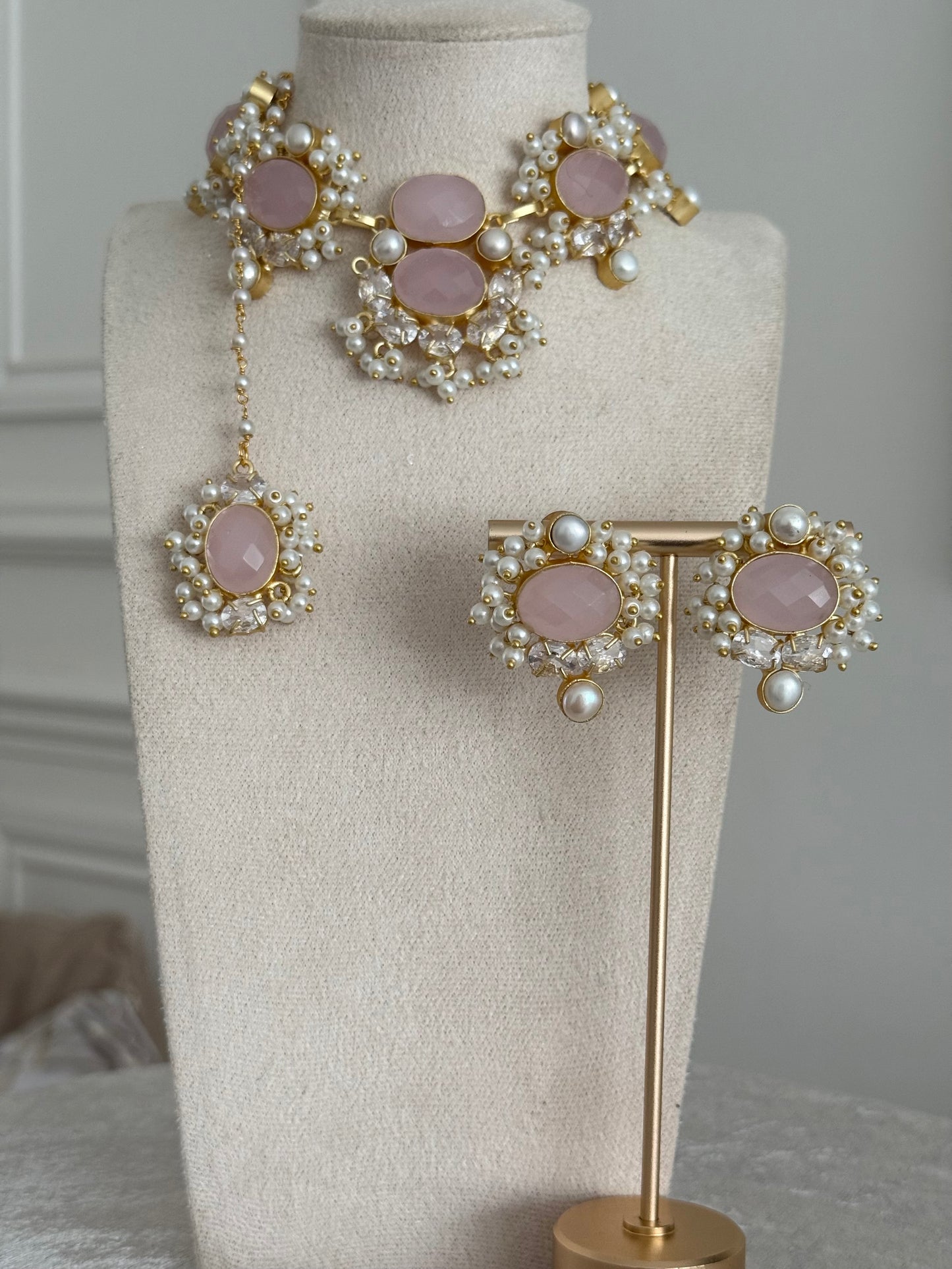 Duaa pink necklace set