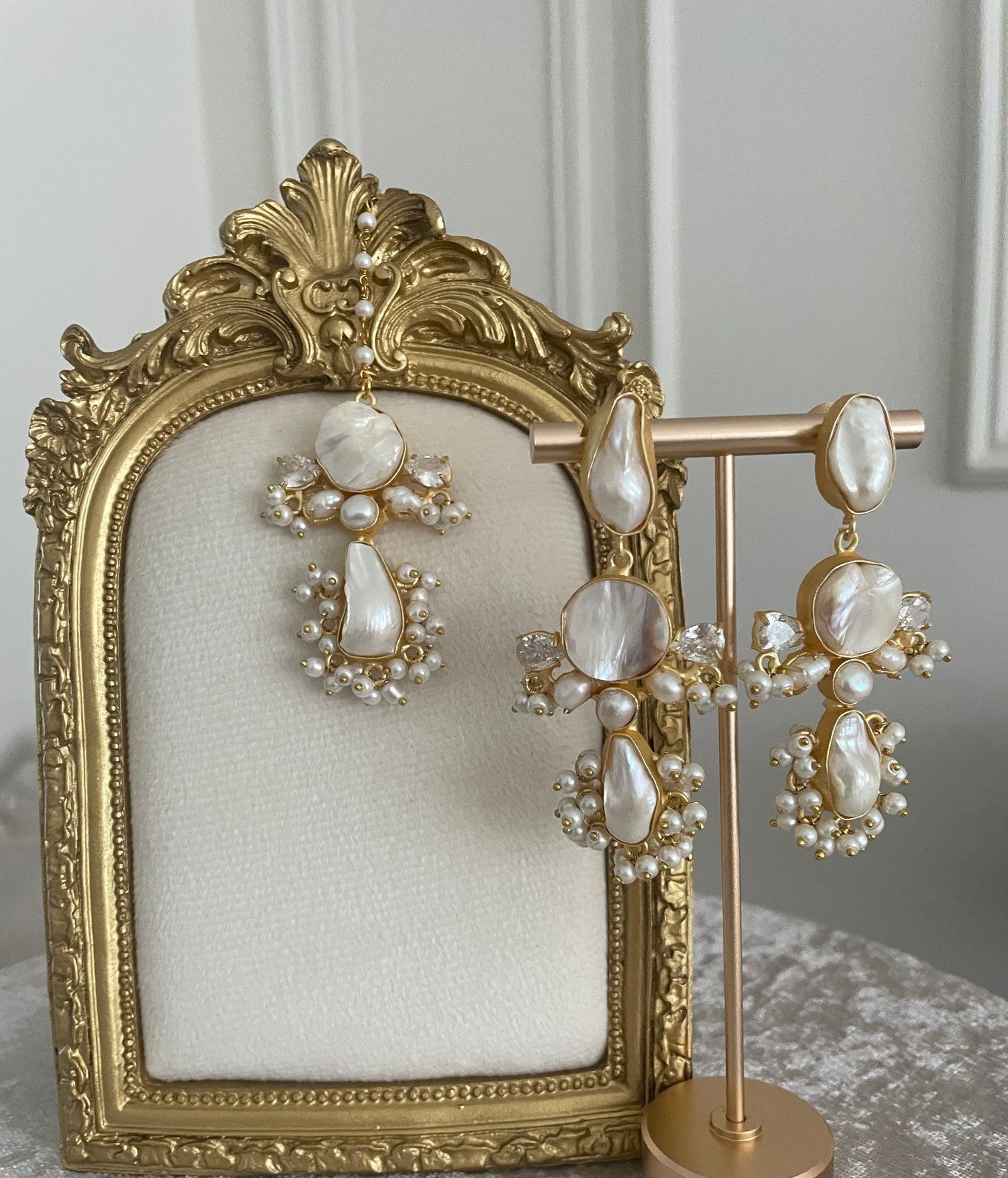 Fiza Pearl Tikka Set