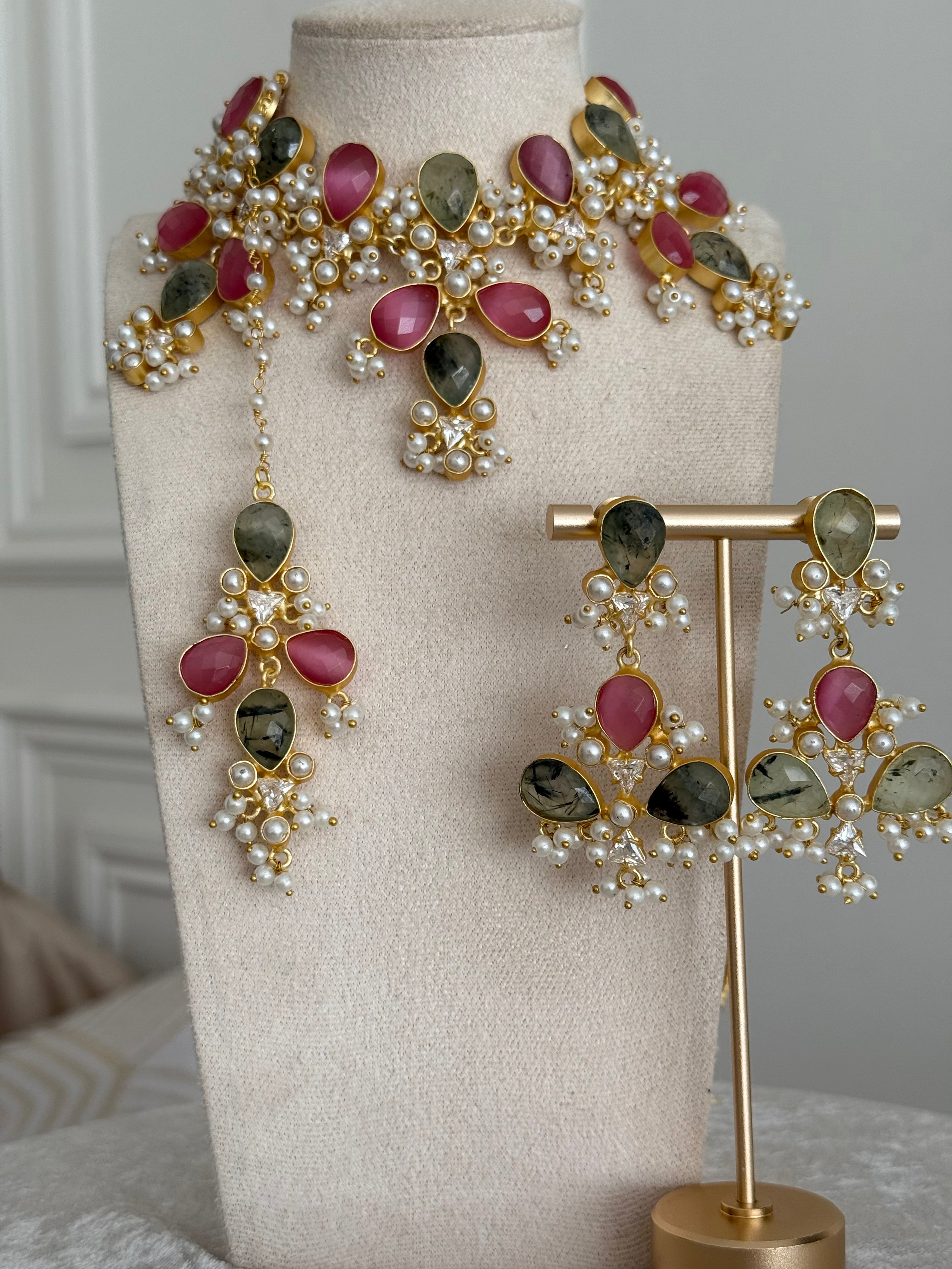 Noura Pink & Prehnite Necklace Set