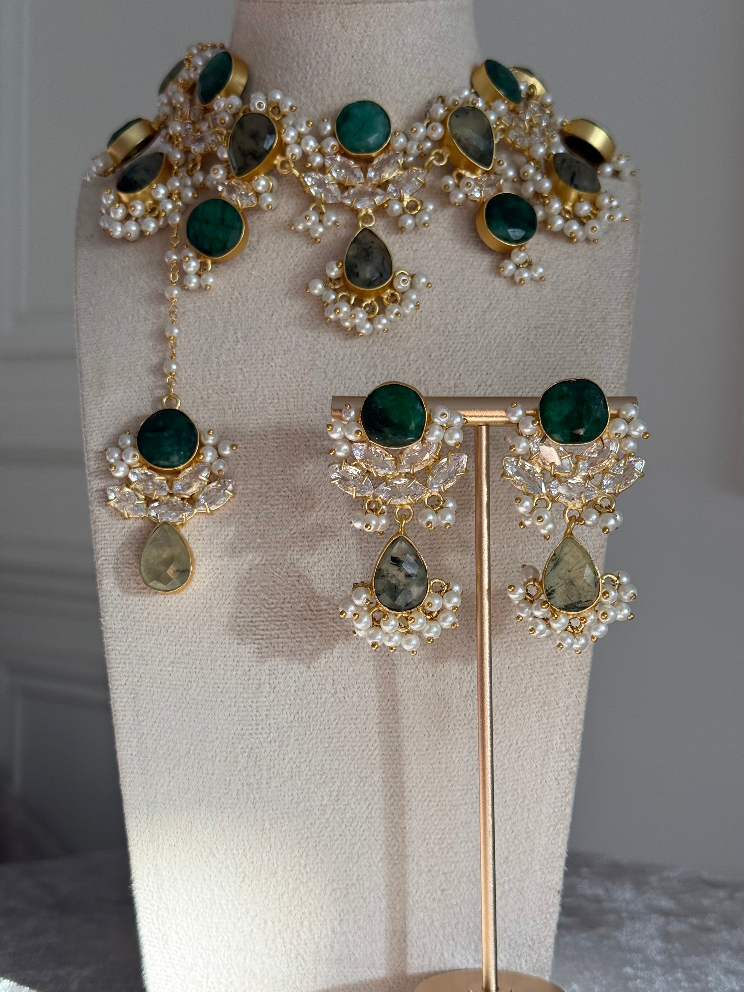 Hayati Emerald Green & Prehnite Necklace Set