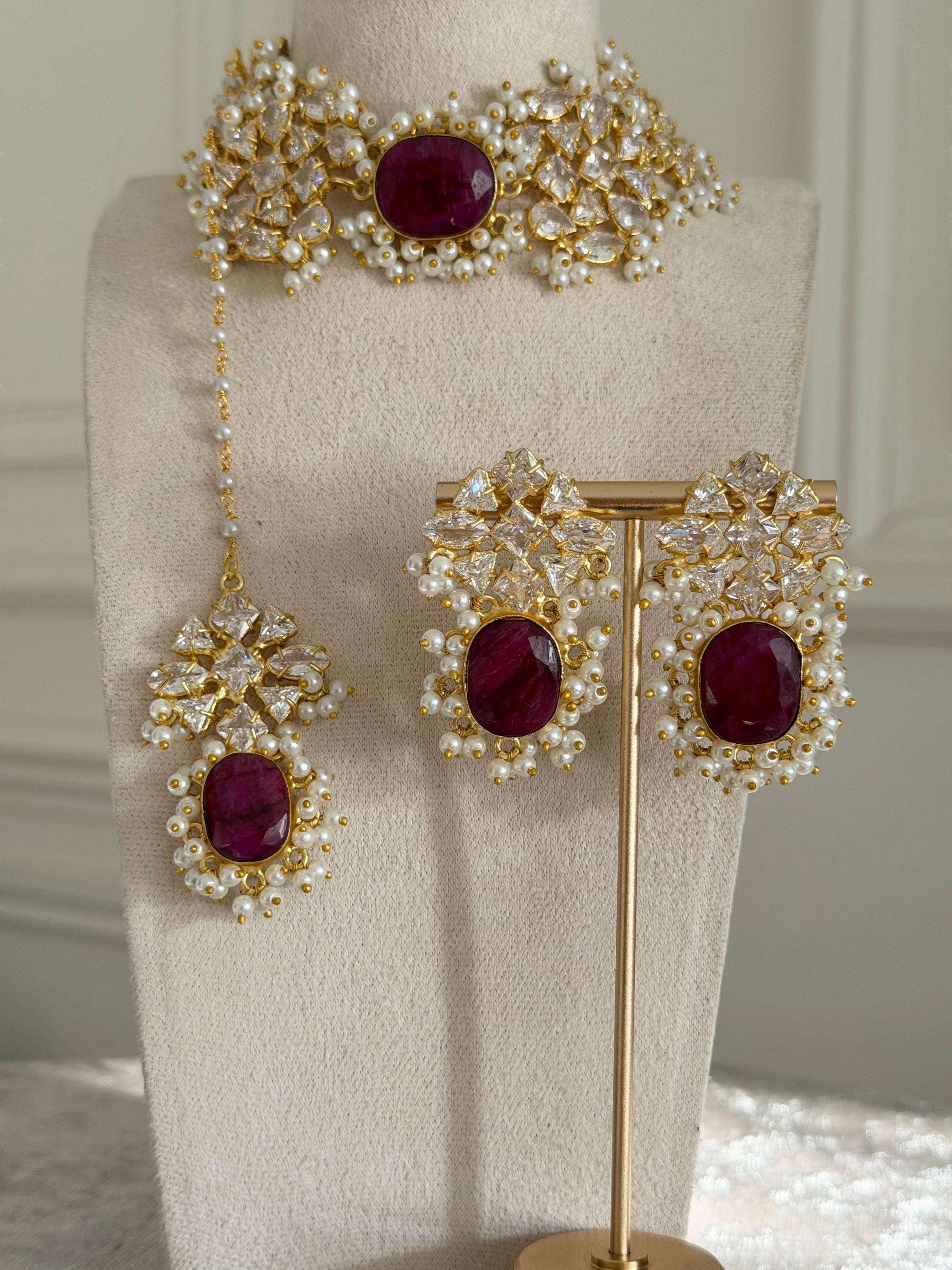 Luna Ruby Choker Set