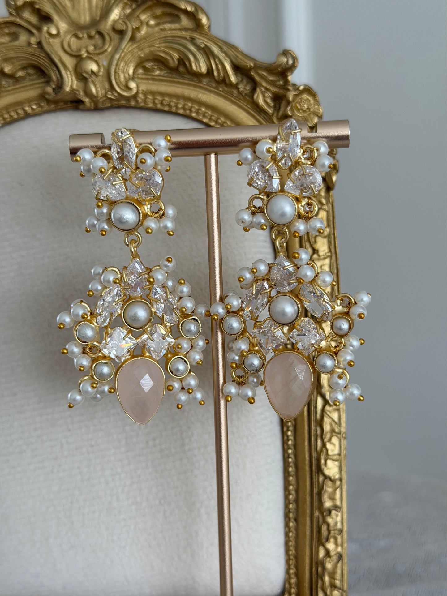 Lujain Blush Earrings`