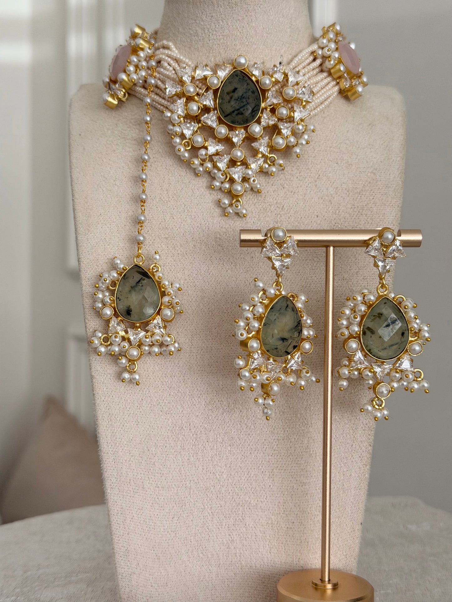 Maliha Choker Set