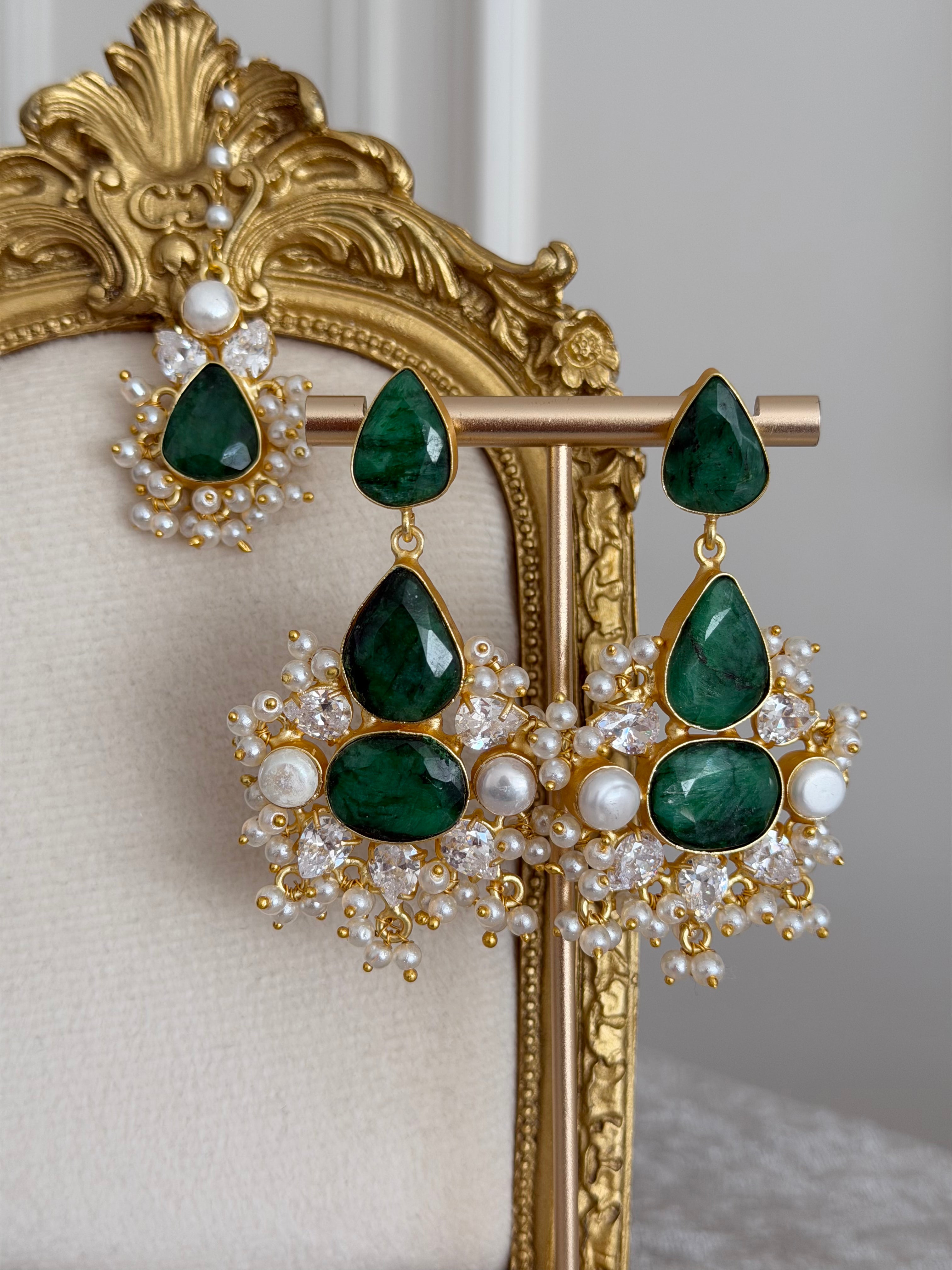 Zayra Green Tikka Set