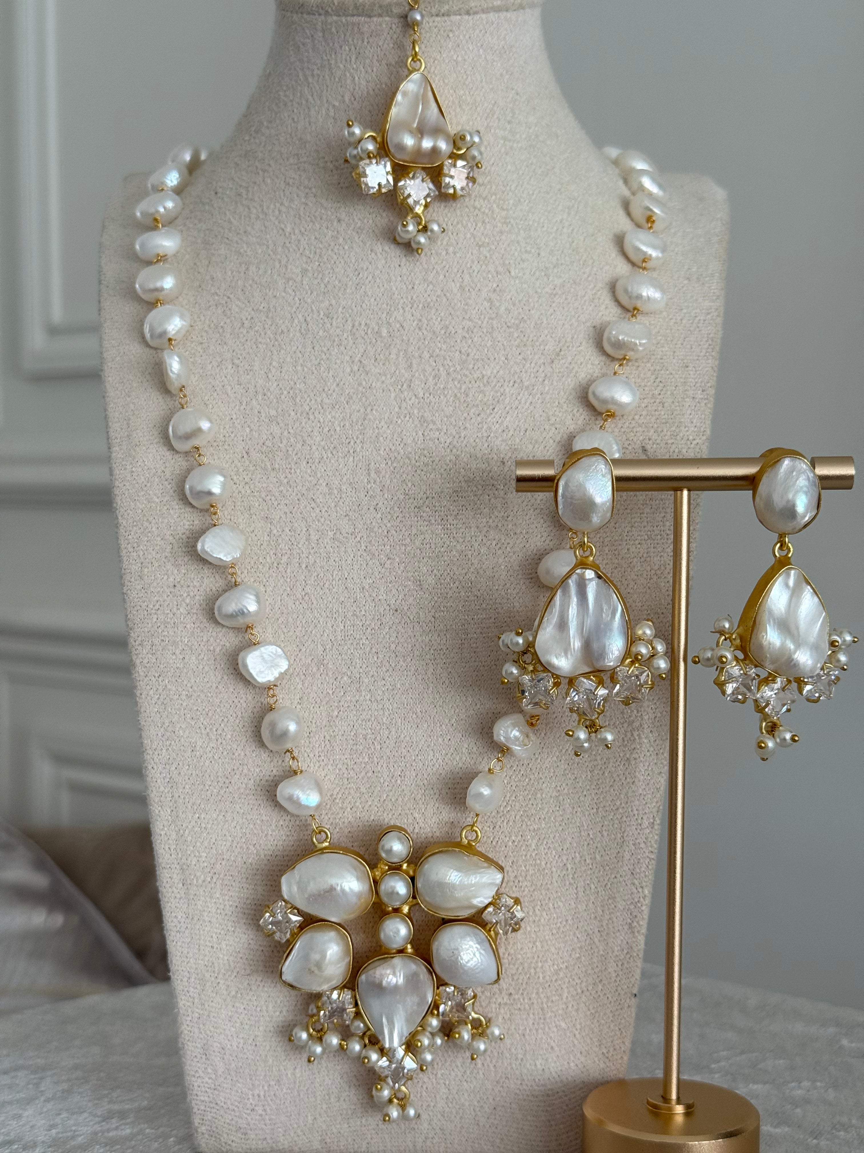 Mina Pearl Mala Set