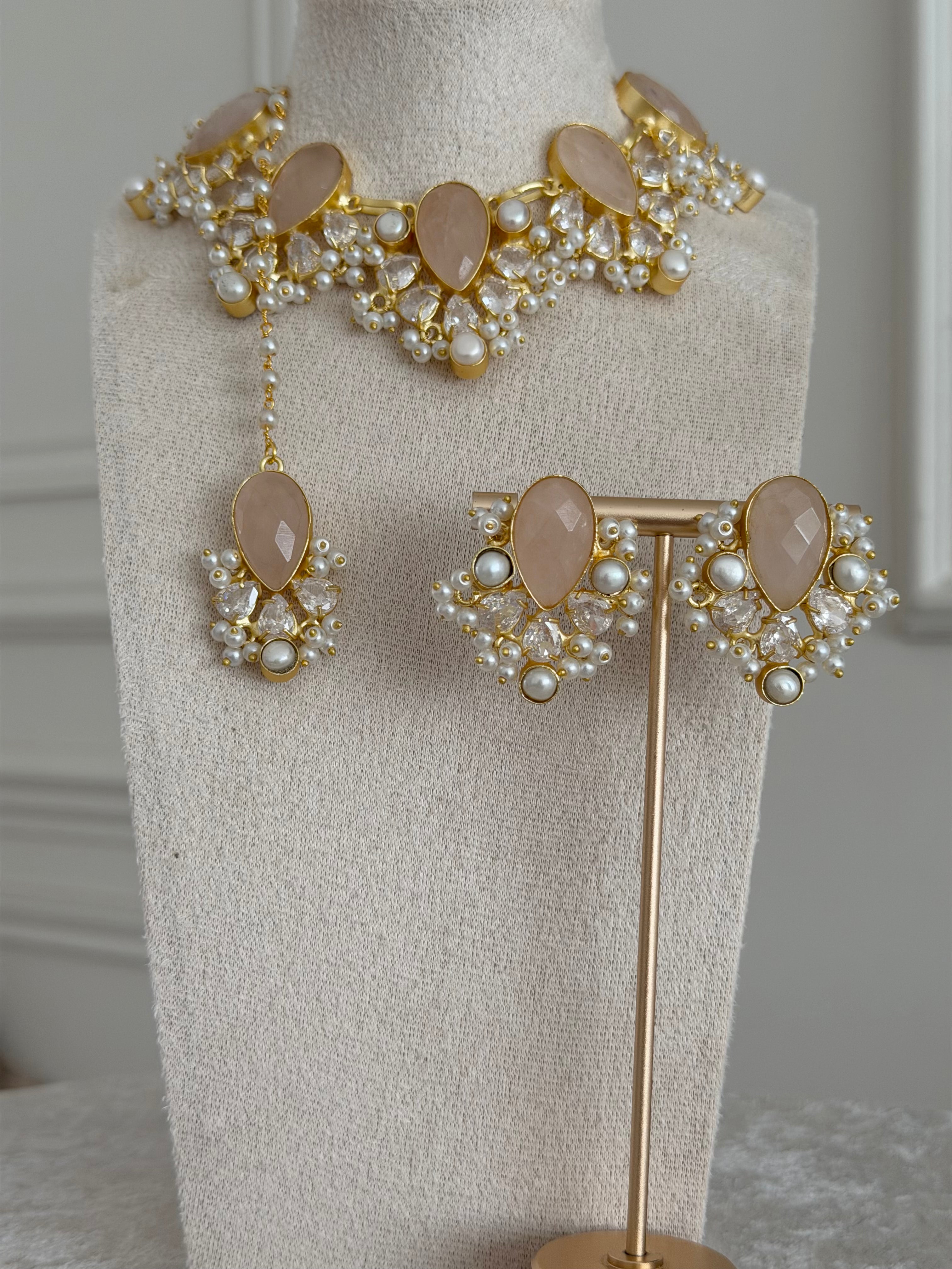 Haani Rose Quartz Necklace Set