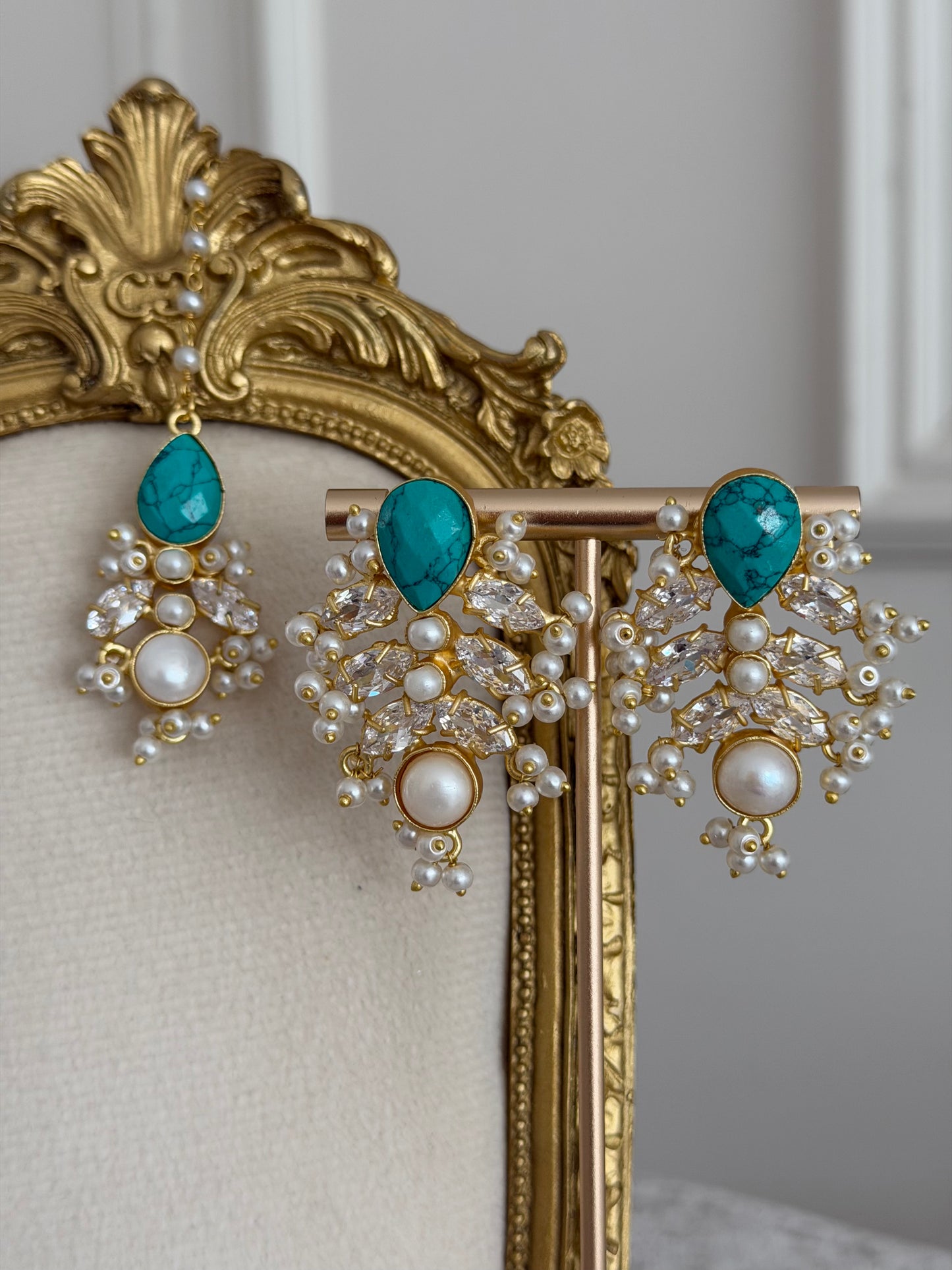 Huda Turquoise Tikka Set