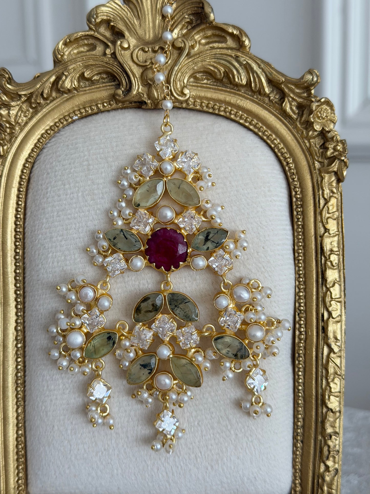 Areej Ruby & Prehnite Jhumar