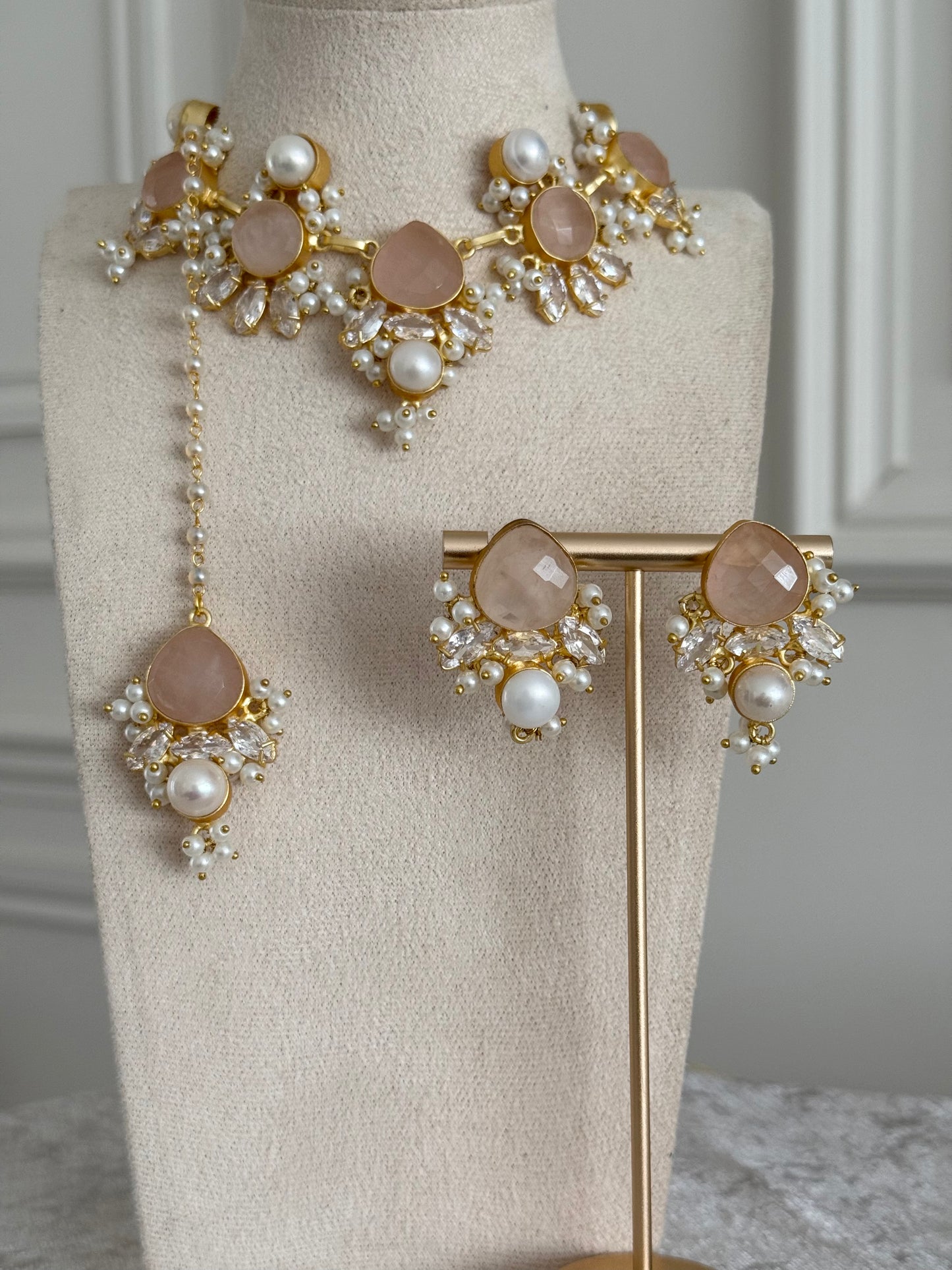 Mira Rose Quartz Necklace Set