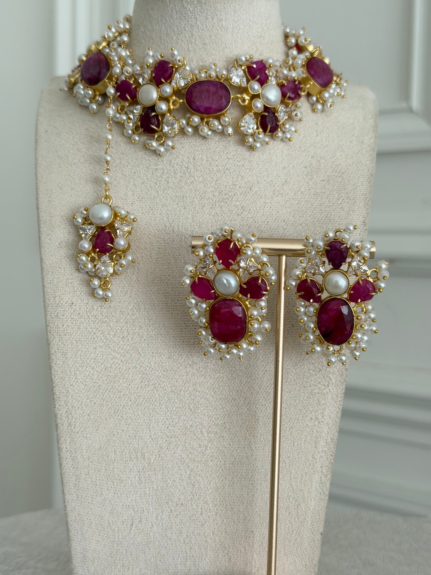 Amaya Ruby Necklace Set