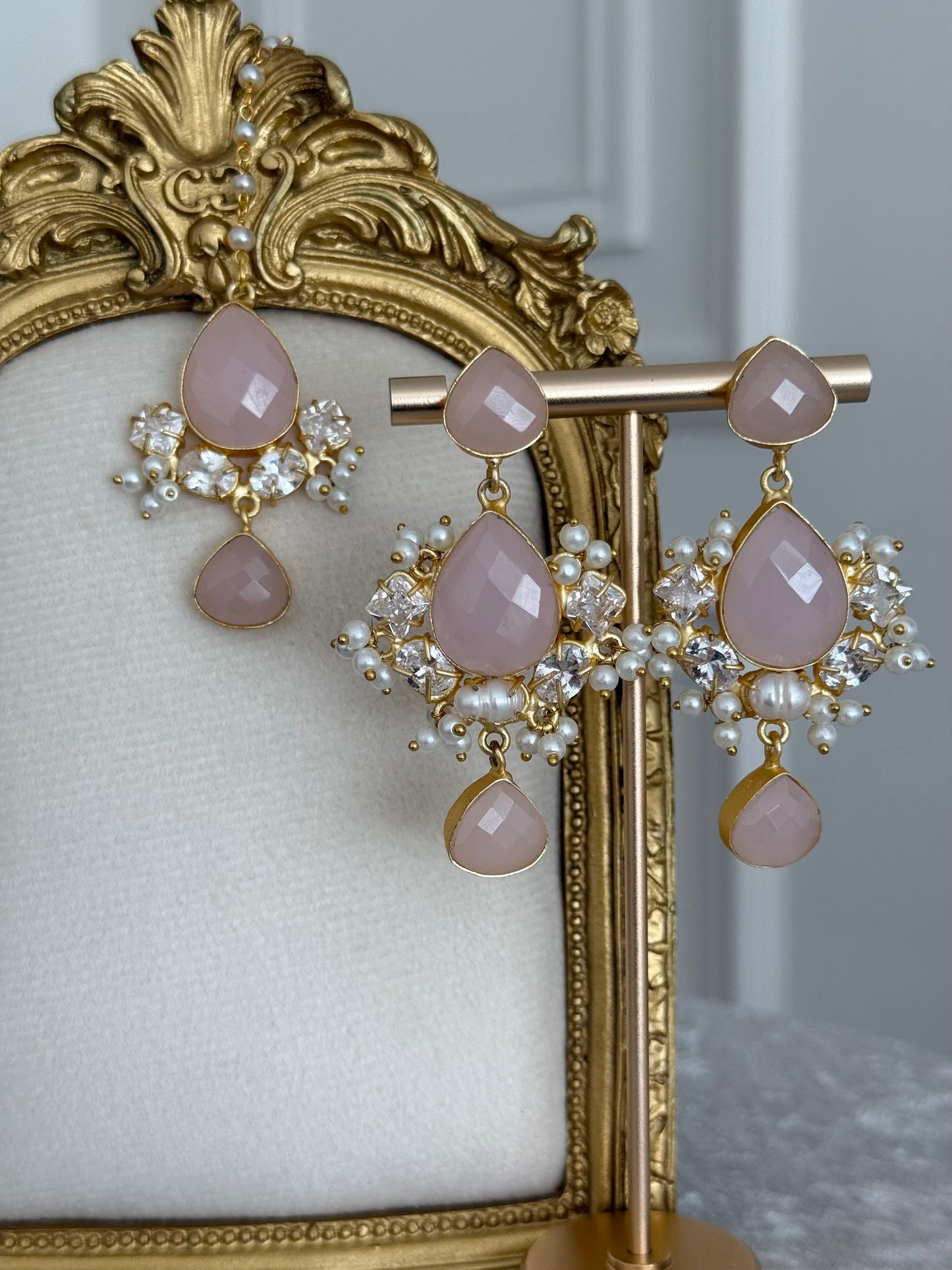Laiba Pink Tikka Set